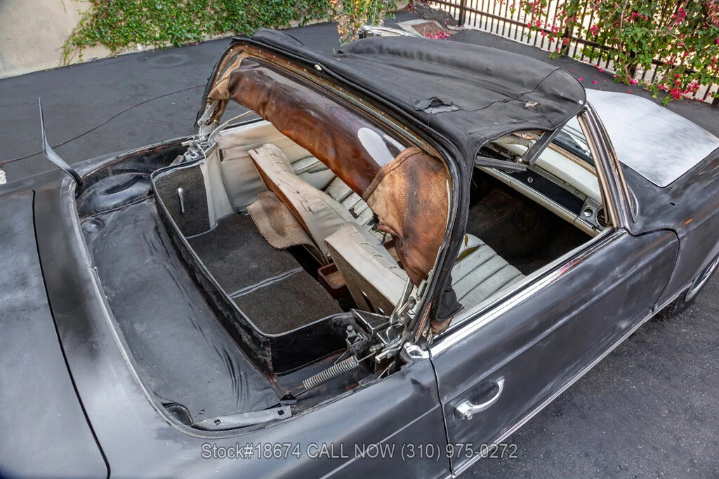 1966 Mercedes-Benz 230sl Pagoda