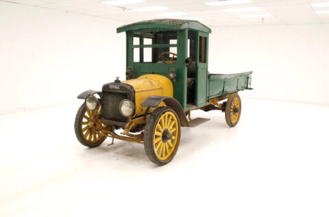 1915 Republic Truck 2 Ton for sale