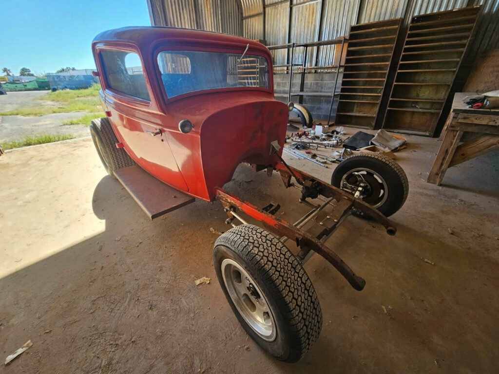 1932 Ford 3 Window Coupe