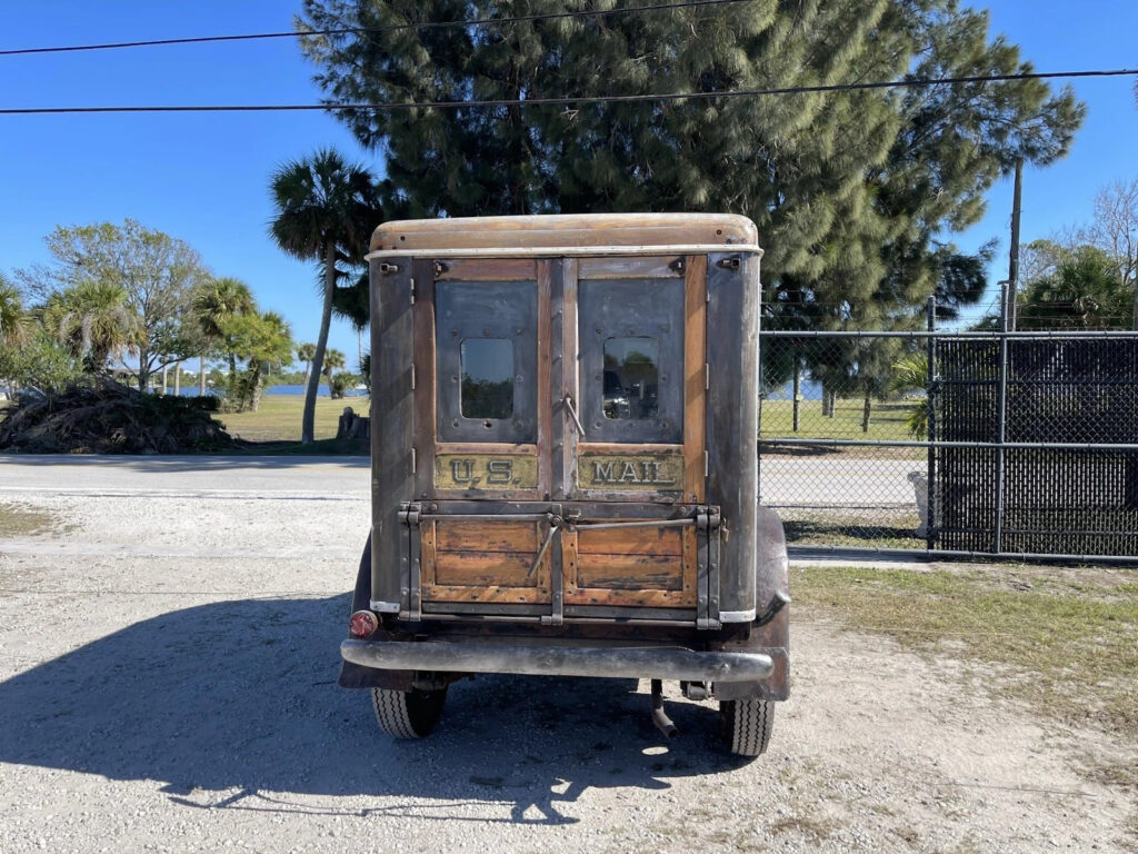 1939 International Us Mail Truck
