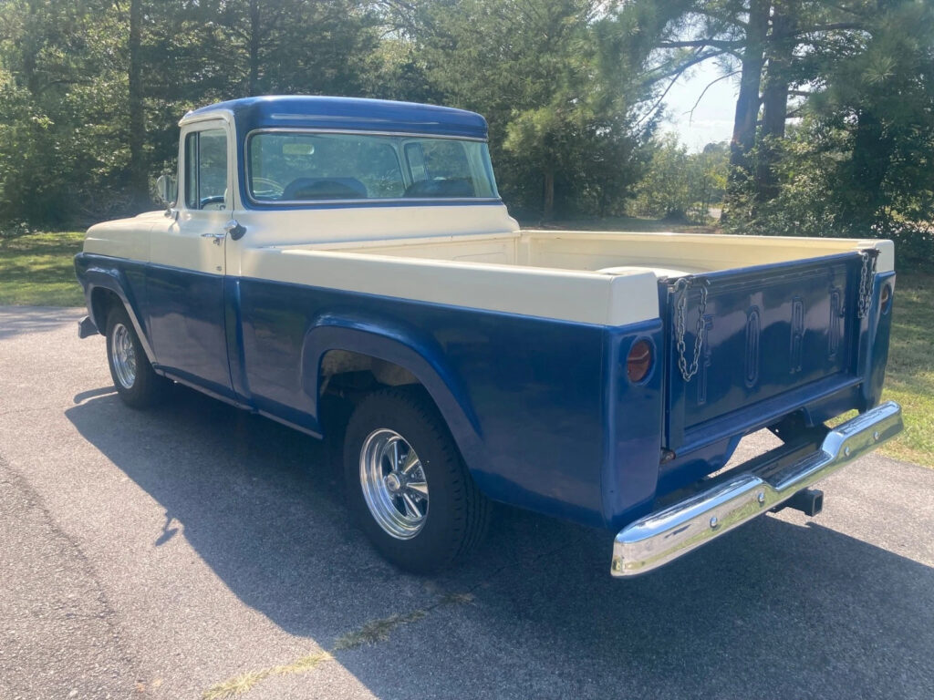 1957 Ford F-100