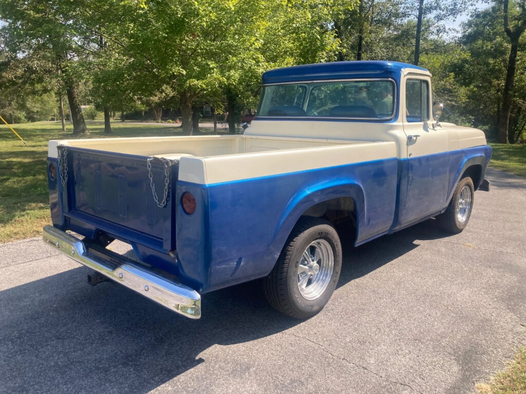 1957 Ford F-100