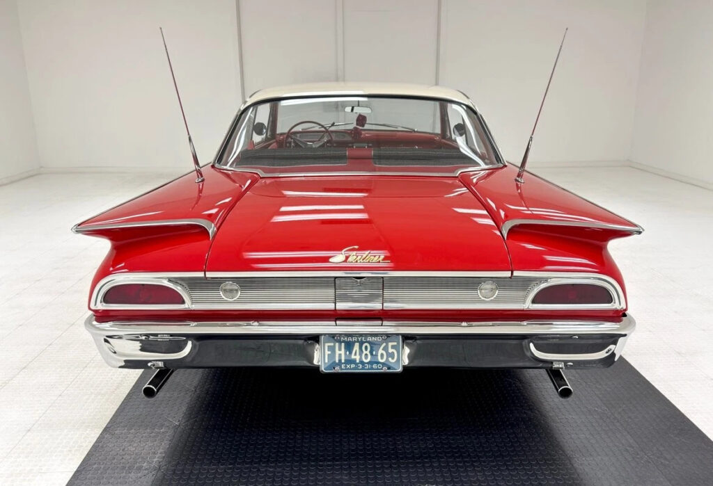1960 Ford Galaxie Starliner 2 Door Club Victoria