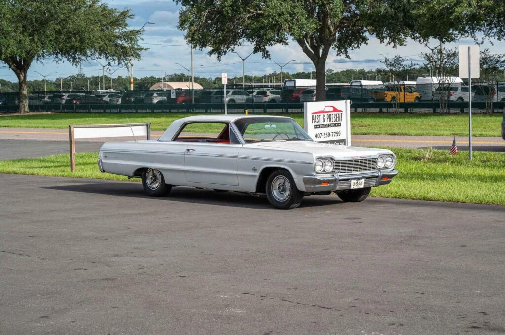 1964 Chevrolet Impala 409 4 Speed