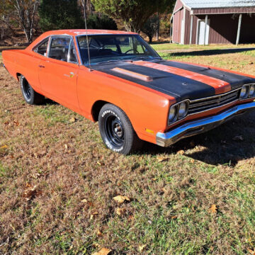1969 Plymouth Road Runner 383 4 Speed Numbers Matching 42K Miles Barn Find for sale