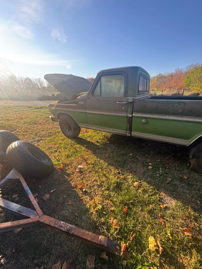 1972 Ford F250 Camper Special