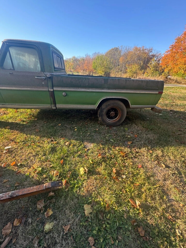 1972 Ford F250 Camper Special