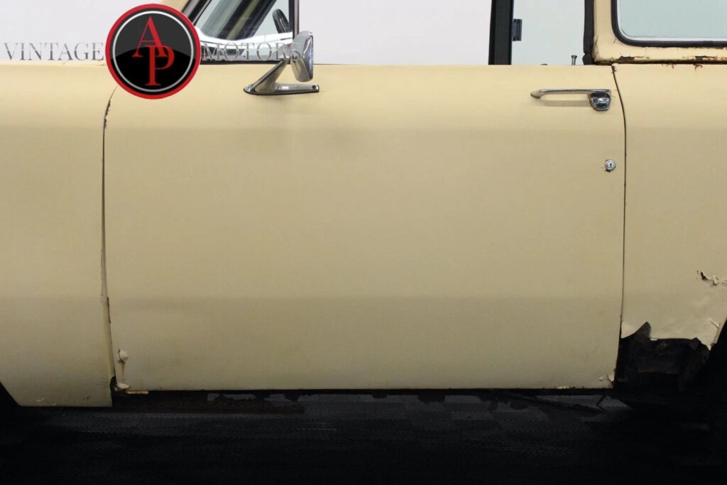 1977 International Scout Barn Find Running Project V8 4X4