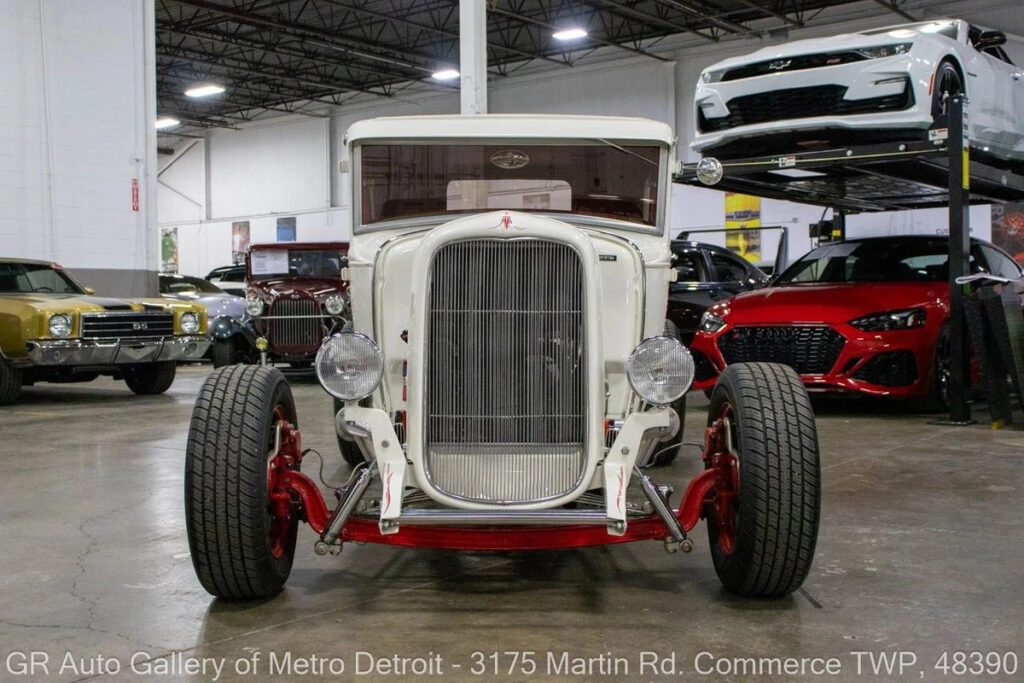 1931 Ford 5 Window