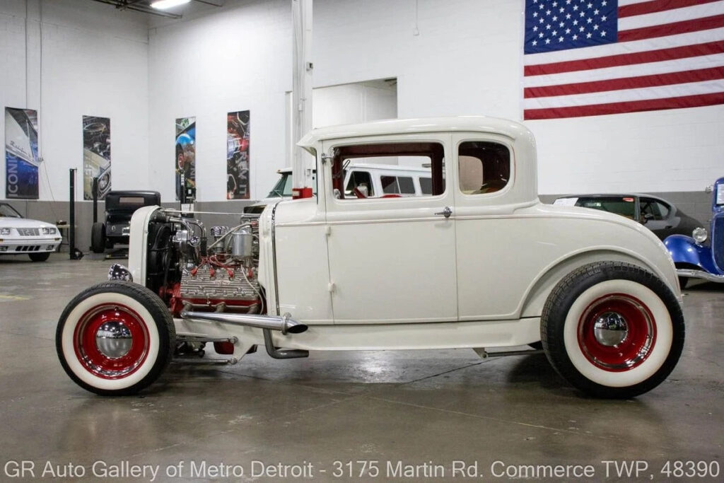 1931 Ford 5 Window