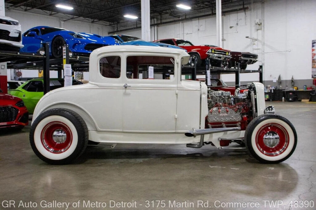 1931 Ford 5 Window