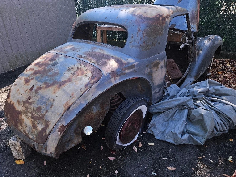 1955 Mercedes-Benz 200-Series