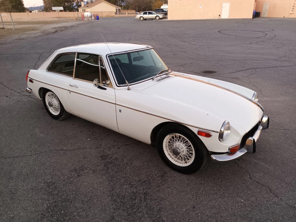 1970 MG MGB “barn Find” GT Hardtop CA car