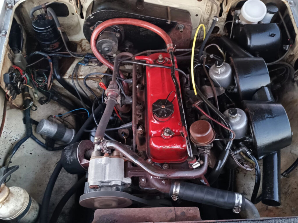 1970 MG MGB “barn Find” GT Hardtop CA car