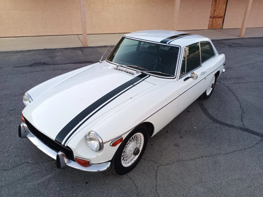 1970 MG MGB “barn Find” GT Hardtop CA car