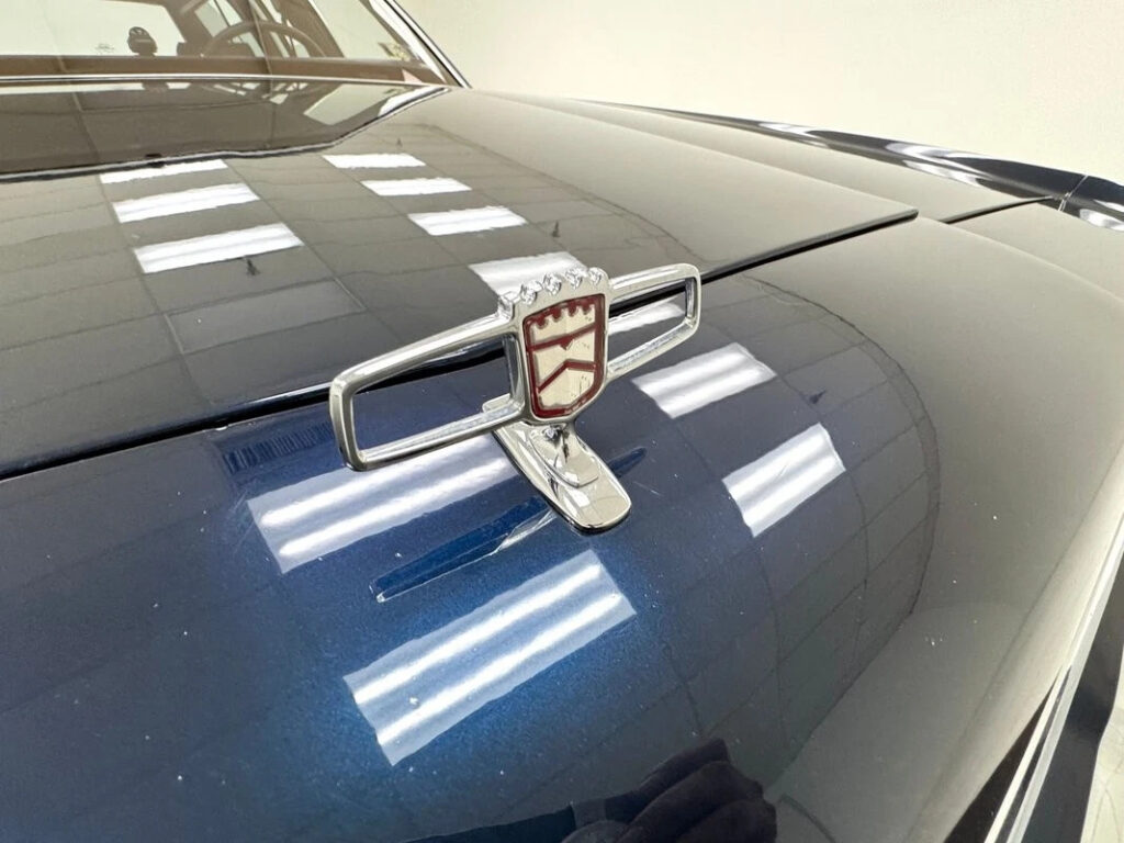 1990 Ford Country Squire LX Station Wagon