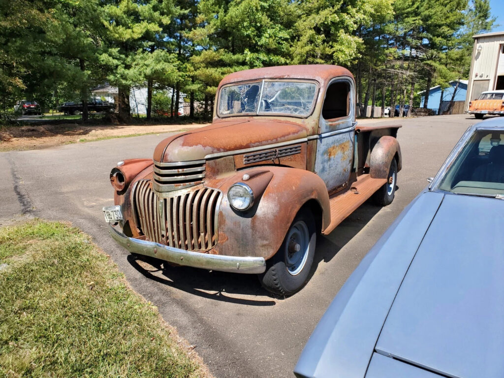 1946 Chevrolet Pickups