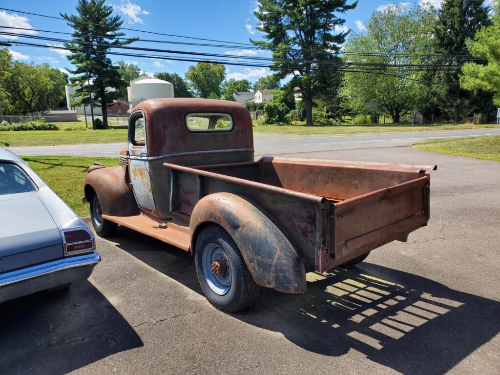 1946 Chevrolet Pickups