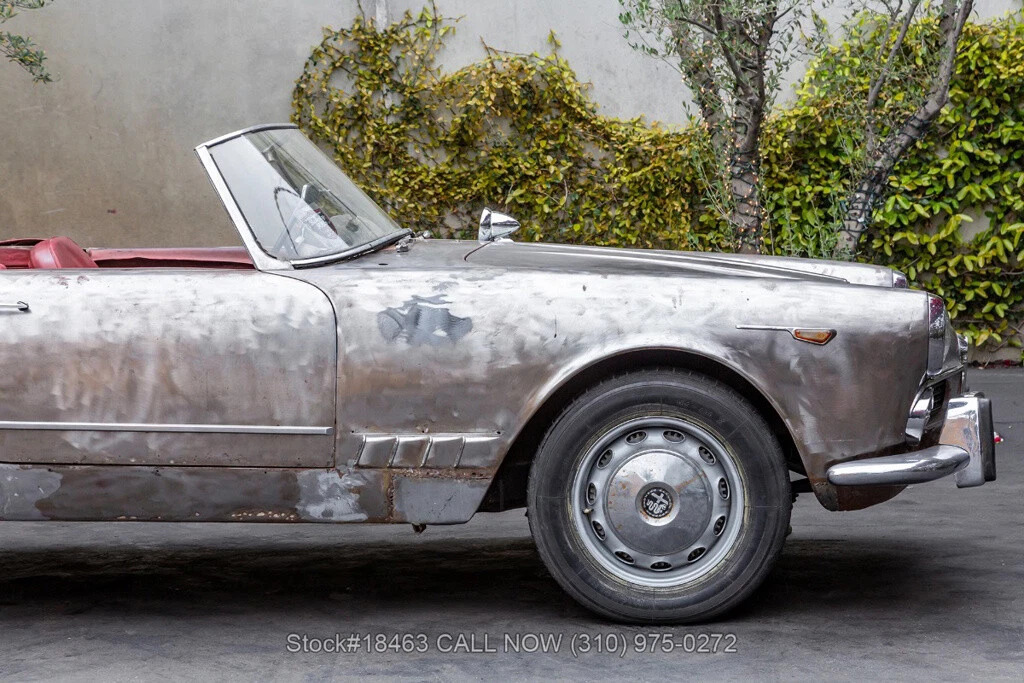 1962 Alfa Romeo 2000 Spider
