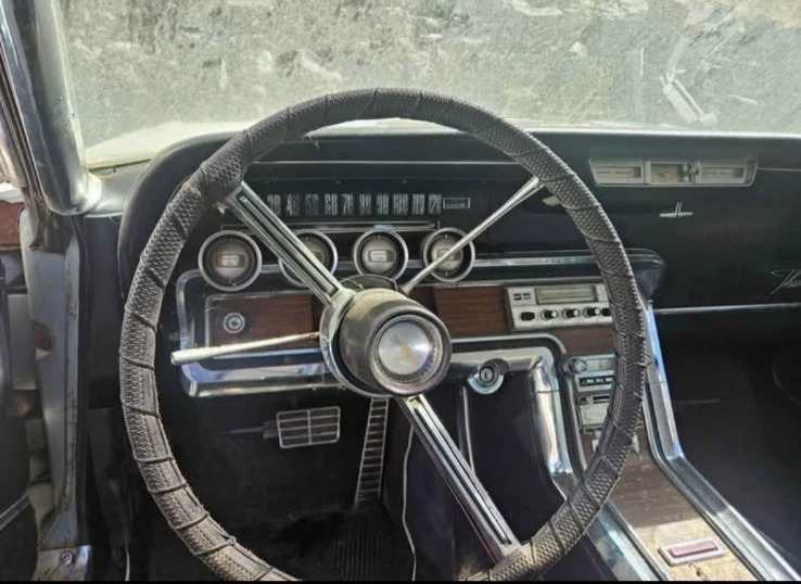 1964 Ford Thunderbird