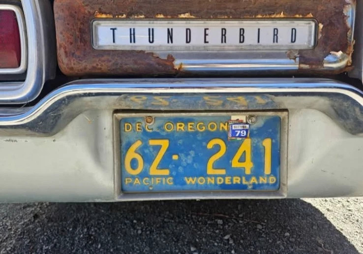 1964 Ford Thunderbird