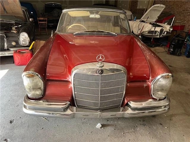 1966 Mercedes-Benz 300 SE Cabriolet RHD