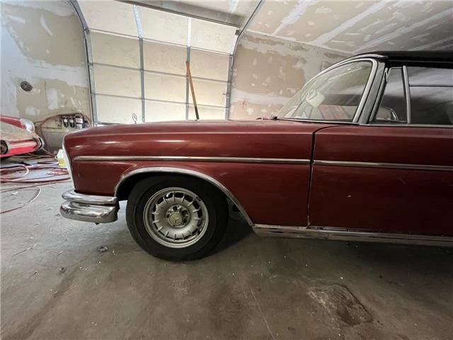 1966 Mercedes-Benz 300 SE Cabriolet RHD