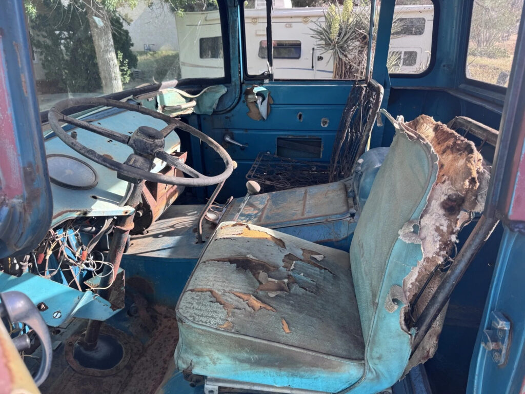 1961 Jeep 2500 Fc-170