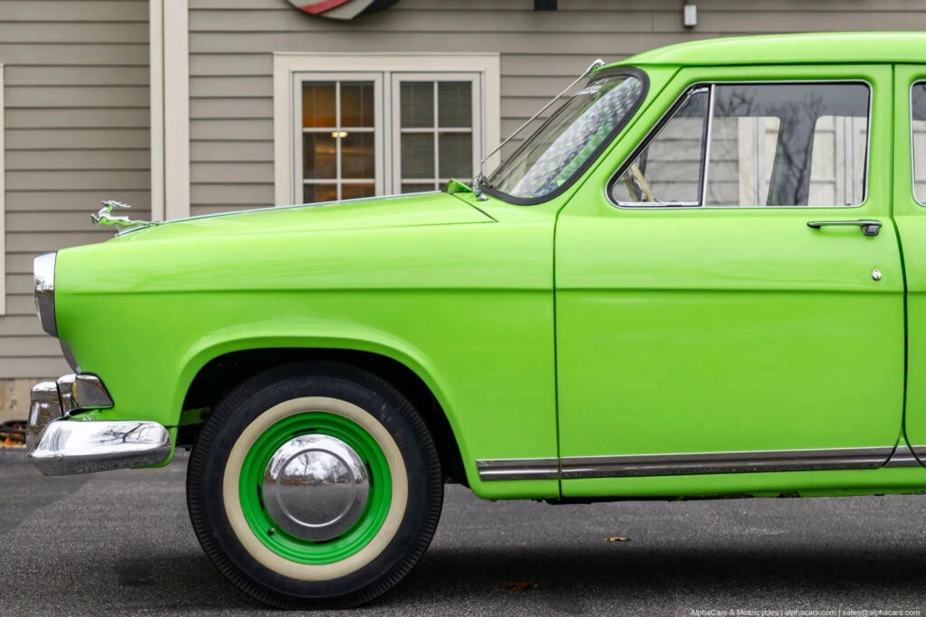 1961 Volga Sedan, GAZ 21