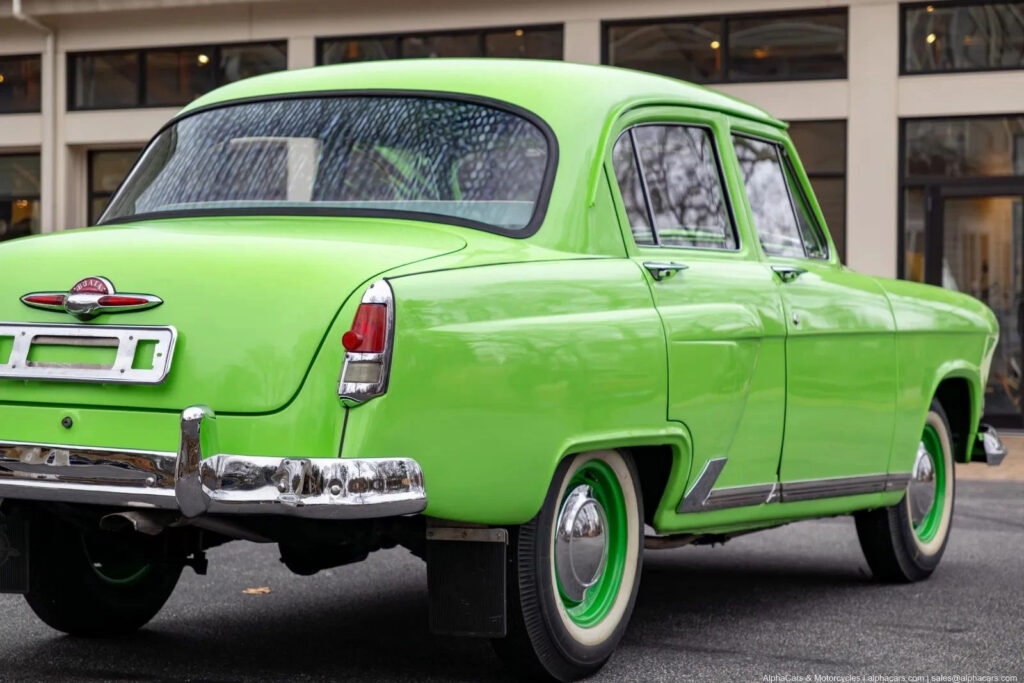 1961 Volga Sedan, GAZ 21