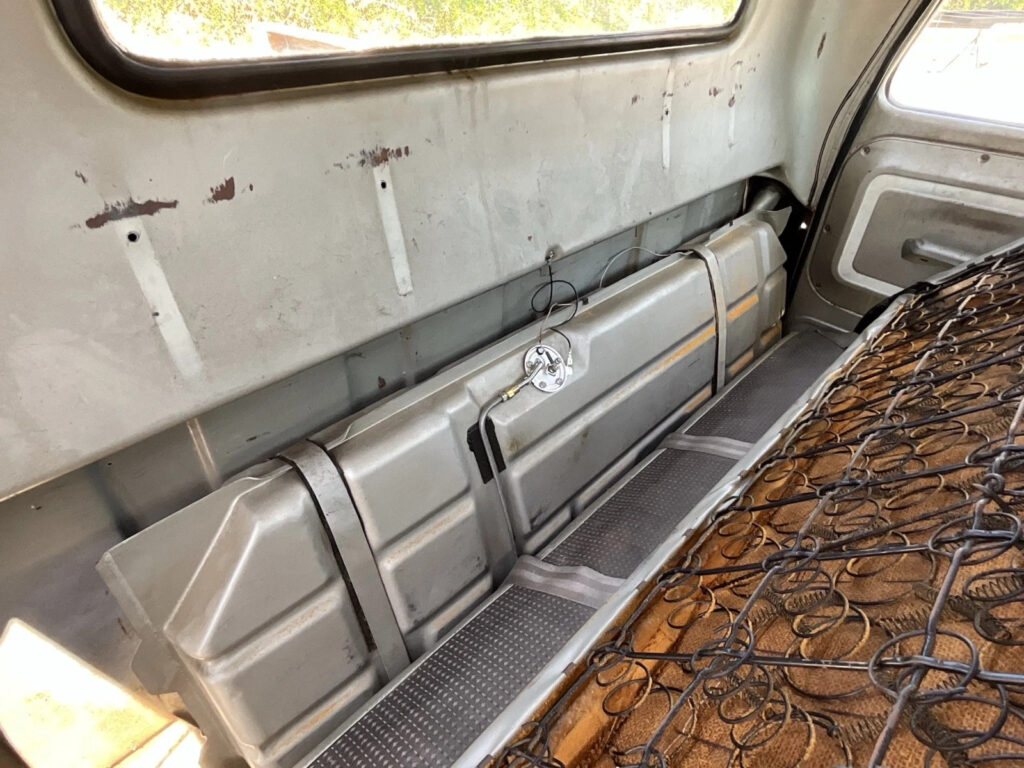 1966 Chevrolet C20/k20 Camper Special