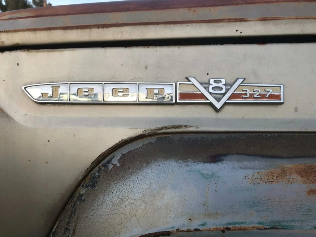 1967 Jeep J-2000 Gladiator