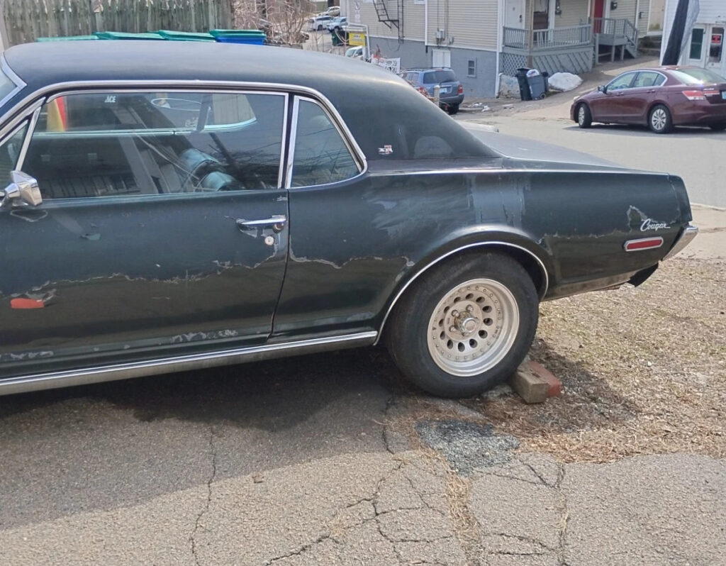1968 Mercury Cougar XR-7
