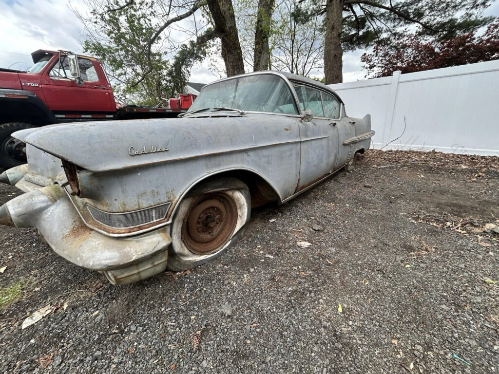1957 Cadillac Fleetwood
