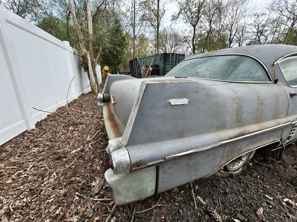 1957 Cadillac Fleetwood