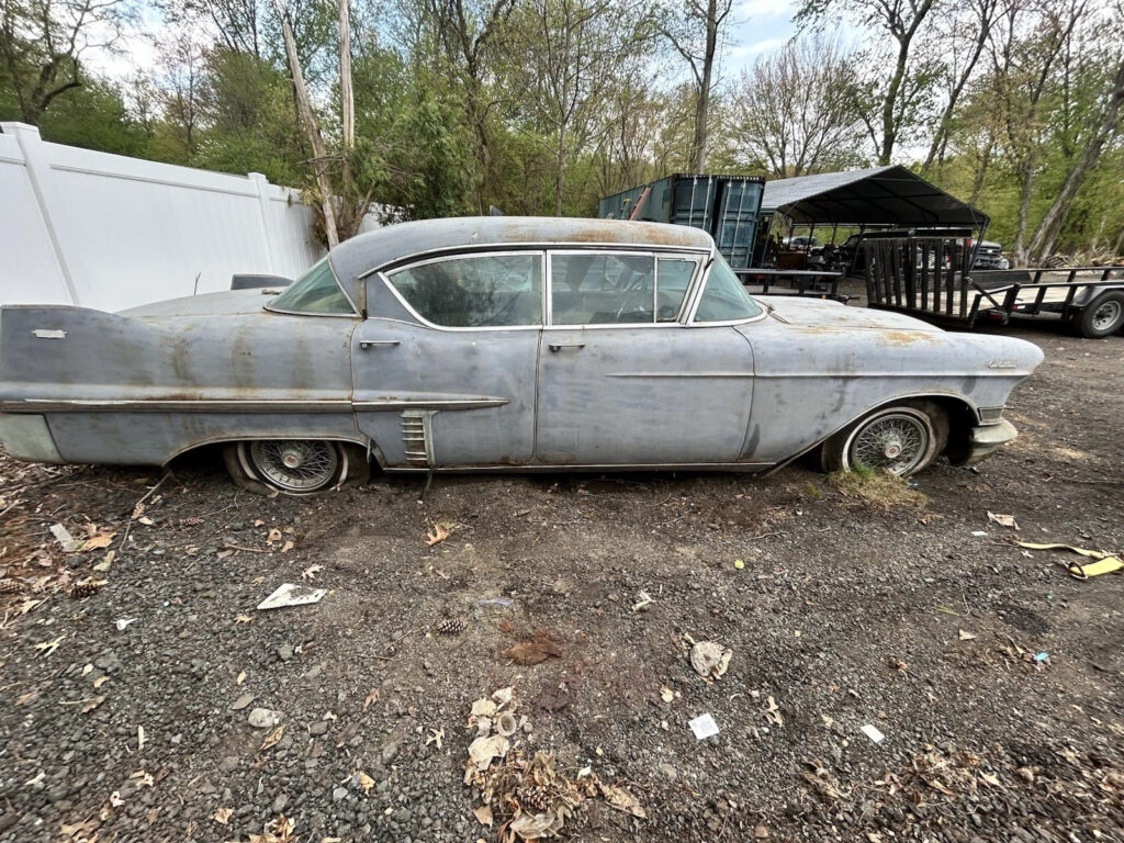 1957 Cadillac Fleetwood