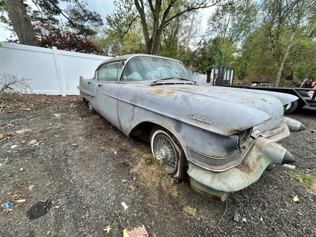 1957 Cadillac Fleetwood