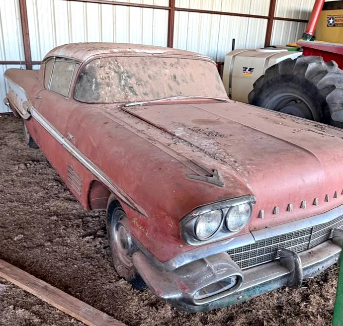 1958 Pontiac Bonneville Tri Power Number Matching 2 dr Hardtop