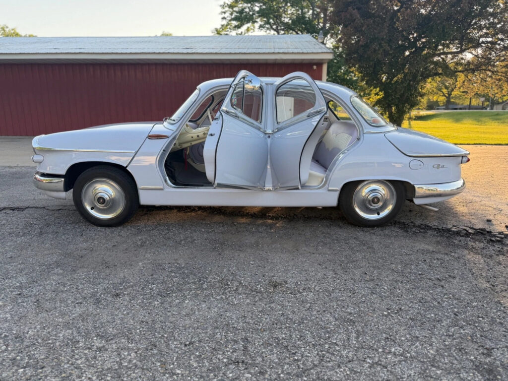 1960 Panhard PL17