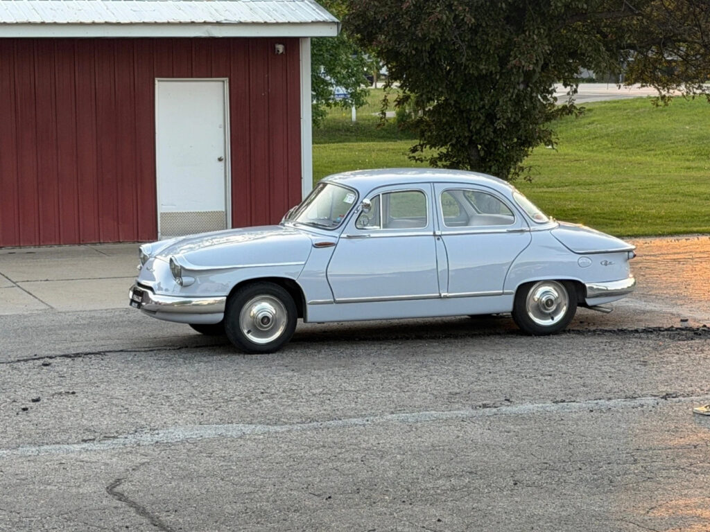 1960 Panhard PL17