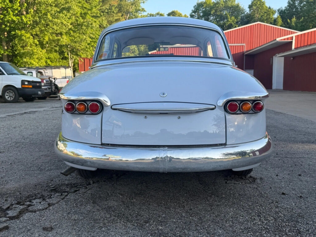 1960 Panhard PL17
