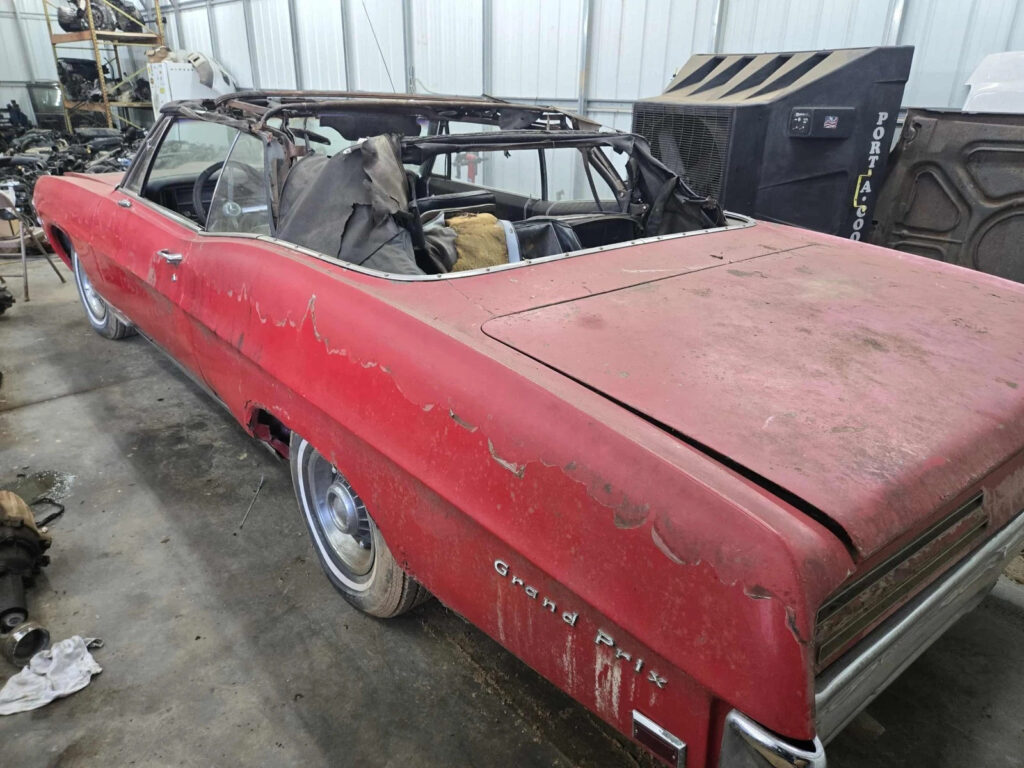 1967 Pontiac Grand Prix