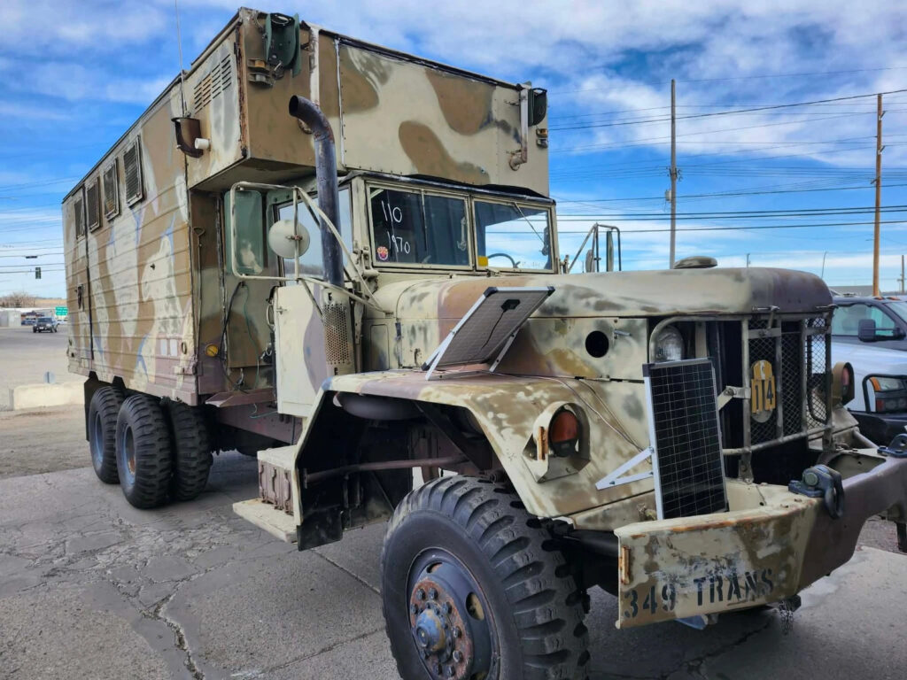 1970 Kaiser Xm820 6×6 Expandable Comand Center box
