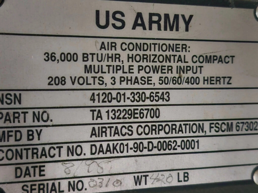 1970 Kaiser Xm820 6×6 Expandable Comand Center box