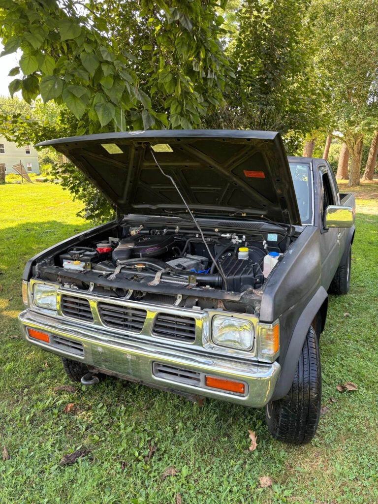 1997 Nissan Pickup KING CAB SE