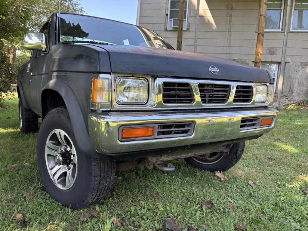 1997 Nissan Pickup KING CAB SE