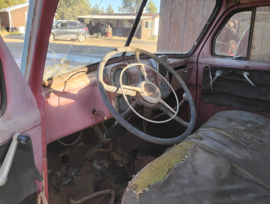 1952 Dodge B-3