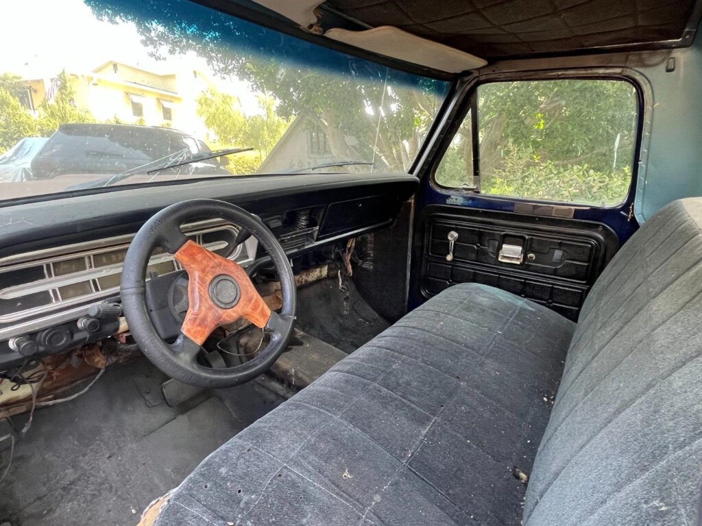 1969 Ford F-100
