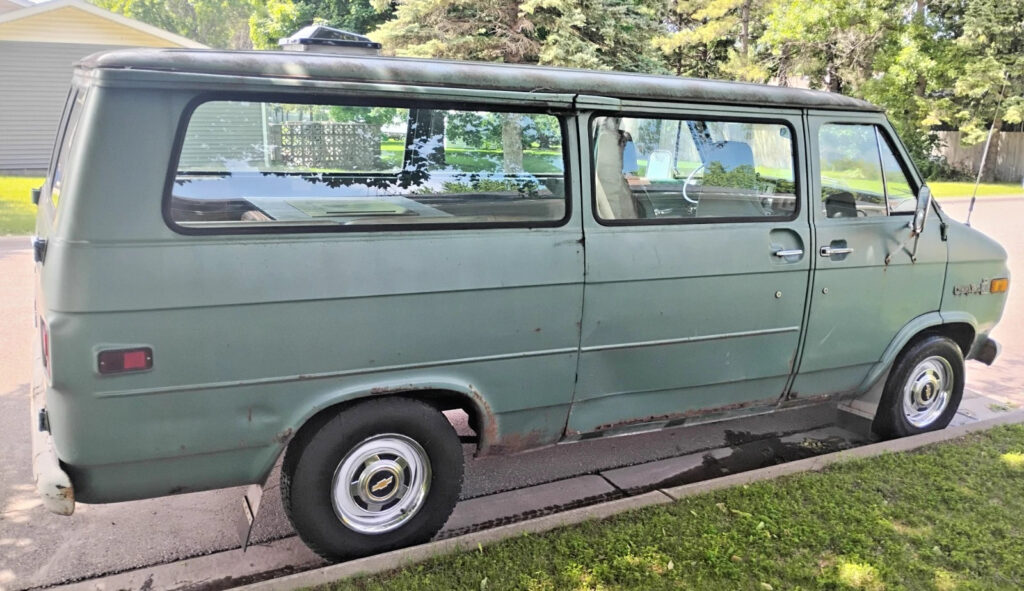 1977 Chevrolet G10 Van