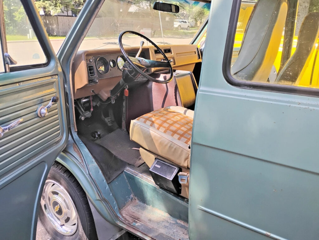 1977 Chevrolet G10 Van